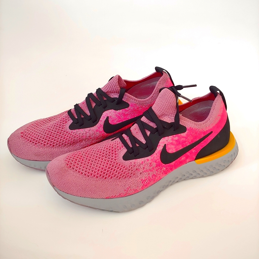 WMNS Sz 8.5 Nike Epic React Flyknit